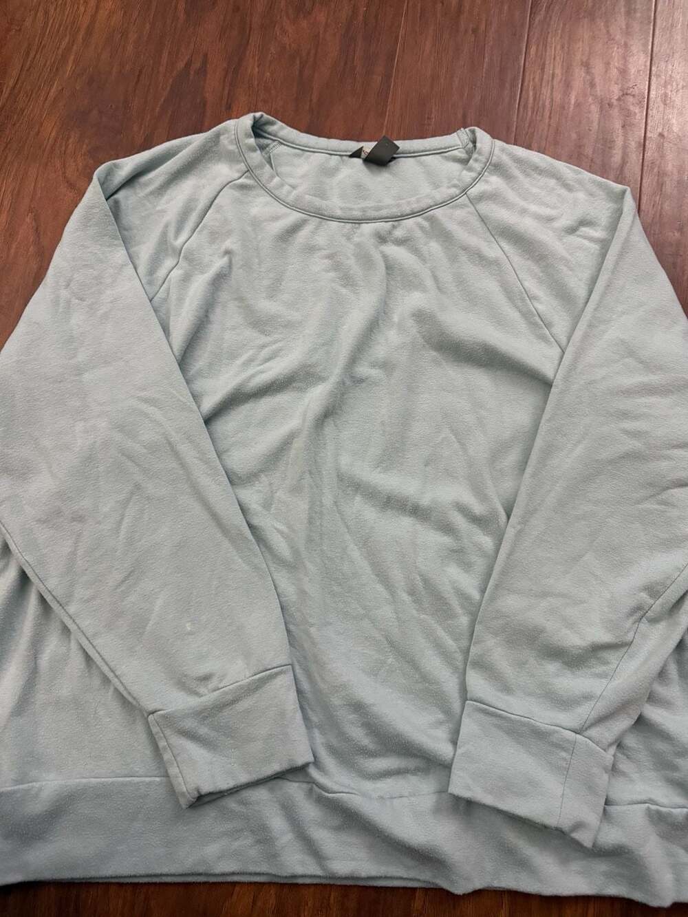 Eddie Bauer Women's Long Sleeve Crewneck  Sweatshirt, Light Blue, Size XXL